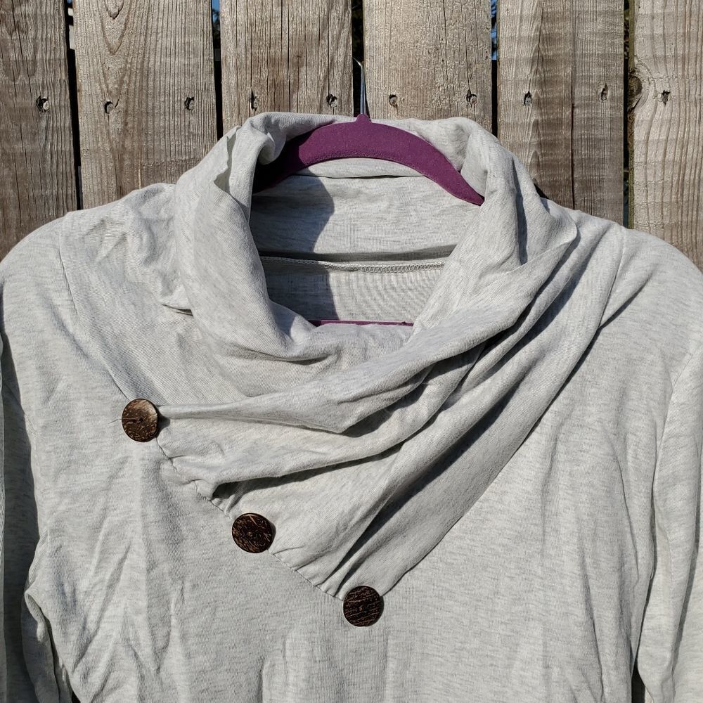 Gray Tunic‎ - Picture 2 of 10
